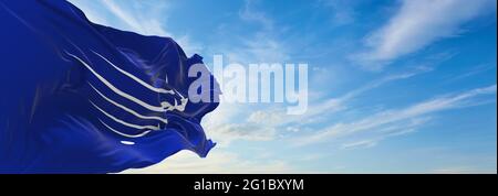 Minsk, Bélarus - Mai 2021: Drapeau de l'Union des nations sud-américaines, l'Unasur agitant dans le vent au mât sur fond de ciel bleu. illustration 3d. Banque D'Images