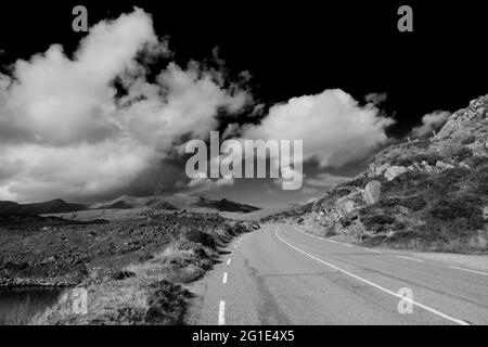 Irish Road, Molls Gap, comté de Kerry - John Gollop Banque D'Images