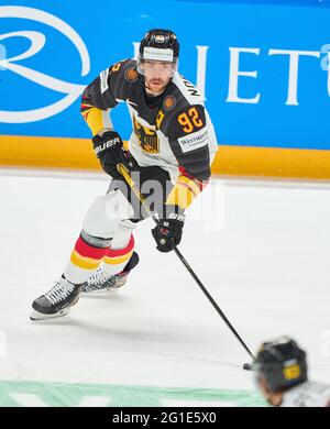 Marcel Noebels #92 de l'Allemagne USA - ALLEMAGNE 6-1 finale DES CHAMPIONNATS DU MONDE DE HOCKEY SUR GLACE de l'IIHF pour la 3e place à Riga, Lettonie, Lettland, 6 juin 2021, Saison 2020/2021 © Peter Schatz / Alamy Live News Banque D'Images