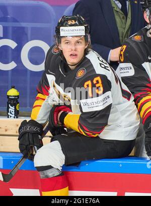 Lukas Reichel #73 d'Allemagne USA - ALLEMAGNE 6-1 finale DES CHAMPIONNATS DU MONDE DE HOCKEY SUR GLACE de l'IIHF pour la 3e place à Riga, Lettonie, Lettland, 6 juin 2021, Saison 2020/2021 © Peter Schatz / Alamy Live News Banque D'Images