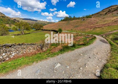 Le long du sentier de Rydal Water dans le Lake District, en Angleterre Banque D'Images