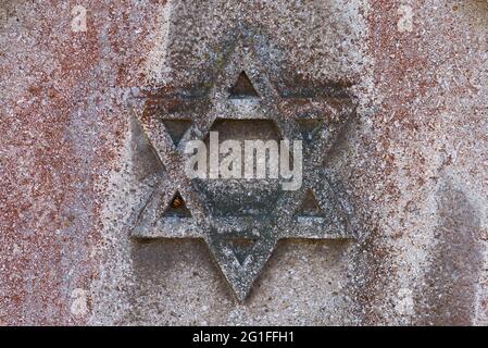 Étoile de David sur une pierre tombale, Nouveau cimetière juif, Nuremberg, moyenne-Franconie, Bavière, Allemagne Banque D'Images