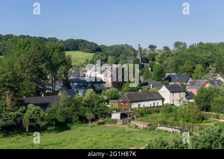 Ry (nord de la France) : vue d'ensemble du village dans la vallée de Crevon. Ry est célèbre grâce à Flaubert et à son célèbre roman Madame Bovary. Gustave FLA Banque D'Images