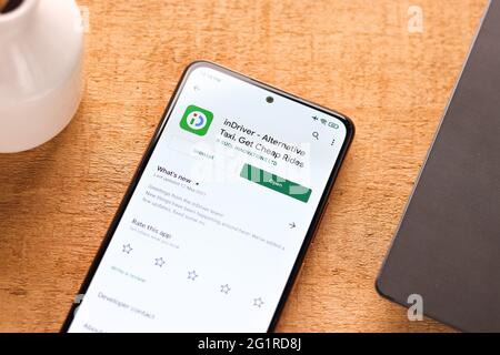 Assam, inde - 29 mai 2021 : logo InDriver sur image de stock d'écran de téléphone. Banque D'Images