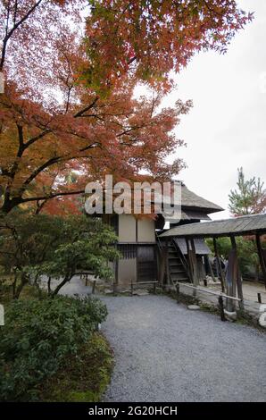 KYOTO, JAPON - 16 décembre 2019 : Kyoto, Japon - 27 novembre 2019 : Shigure-tei à l'intérieur des jardins du temple Kodaiji à Kyoto, Japon. Banque D'Images