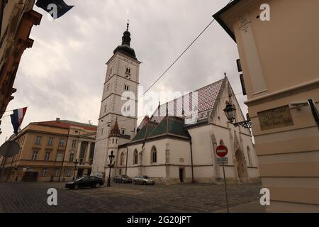 CROATIE, ZAGREB, TRG SVETOG MARKA - 28 JUILLET 2019 : Eglise Saint-Marc à Zagreb Banque D'Images