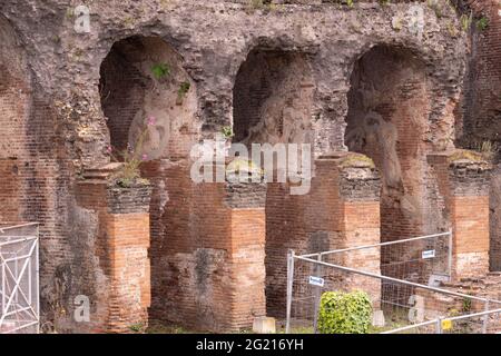 Archéologie érodée à l'amphithéâtre de Capua Banque D'Images