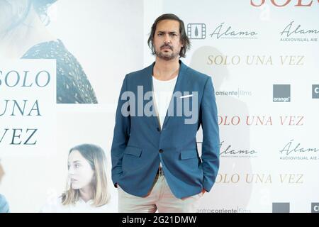 Madrid, Espagne. 07e juin 2021. Guillermo Rios assiste à une séance photo du film Solo una vez première à Madrid. Crédit : SOPA Images Limited/Alamy Live News Banque D'Images