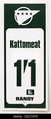 Étiquettes d'affichage de prix de la publicité de magasin des années 1970 - Kattomeat Banque D'Images