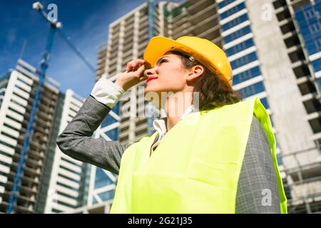 Visite libre du site de construction de la carte de montage de haute Banque D'Images