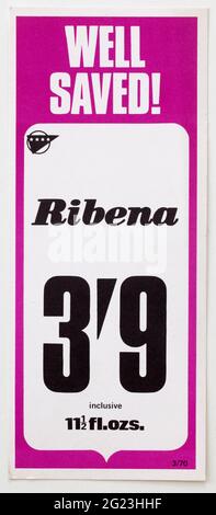 Étiquettes d'affichage de prix de la publicité de magasin des années 1970 - Ribena Banque D'Images