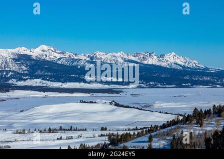 USA, Idaho, Sun Valley, vue depuis le sommet de Galena, vue sur le bassin Stanley et les montagnes Sawtooth Banque D'Images