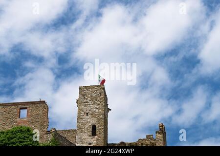 A proximité du château médiéval de Passignano sul Trasimeno, Ombrie, Italie Banque D'Images