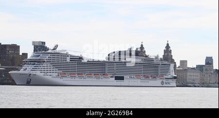 MSC Virtuoso inaugural voyage à liverpool Banque D'Images