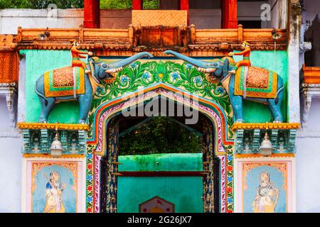 Peintures sur le Kotah Garh City Palace, situé dans la ville de Kota dans l'État du Rajasthan en Inde Banque D'Images