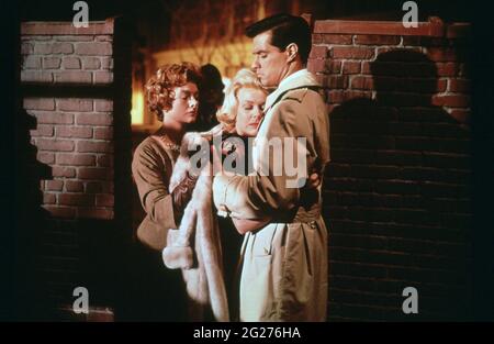 Myrna Loy, Doris Day, John Gavin, 'Hidnight Lace' (1960) / référence du dossier 34145-151THA Banque D'Images