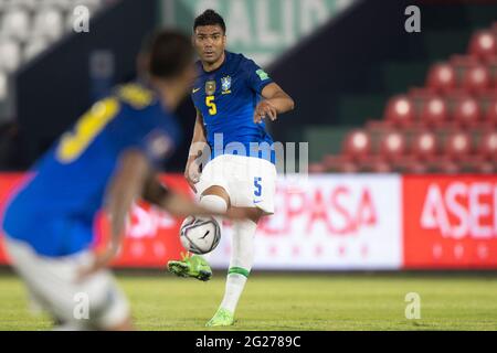 Asunción, Paraguay. 8 juin 2021; Defensores del Chaco Stadium, Asunción, Paraguay; coupe du monde de football 2022 qualificatifs; Paraguay contre Brésil; Casemiro du Brésil crédit: Action plus Sports Images/Alamy Live News Banque D'Images