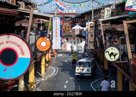 Vue sur le célèbre bazar de Cha am à Hua Hin. Banque D'Images