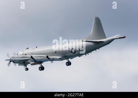 Un avion de patrouille maritime P-3C Orion de la Marine américaine. Banque D'Images