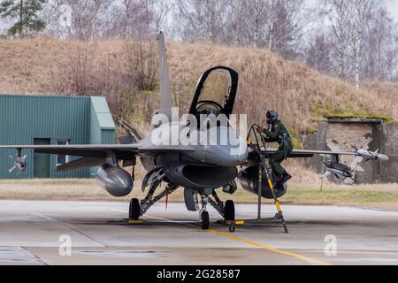 Pilote à bord d'un F-16AM de l'Armée de l'Air belge. Banque D'Images