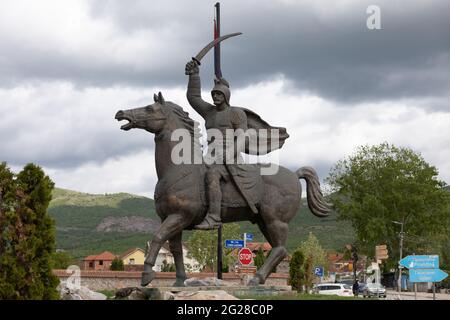 Miloš Obilić légendaire chevalier serbe XIV, statue à cheval à Gracanica, près de Pristina, Kosovo, Serbie Banque D'Images