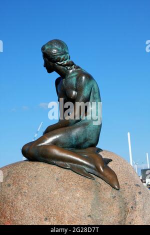 Statue de la Sirène à Copenhague Banque D'Images