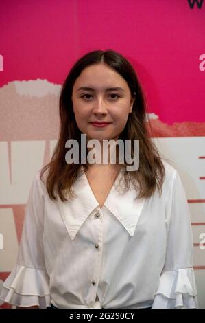 Madrid, Espagne. 09e juin 2021. Le réalisateur allemand Alison Kuhnam pose pour une photo lors de l'ouverture du Festival du film allemand de Madrid au cinéma Palacio de la Prensa à Madrid crédit: CORDONS PRESSE/Alamy Live News Banque D'Images