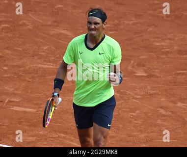 Paris, FRA. 09e juin 2021. Paris, Roland Garros, French Open Day 11 09/06/2021 Rafa Nadal (ESP) remporte le quart de finale du match Credit: Roger Parker/Alay Live News Banque D'Images