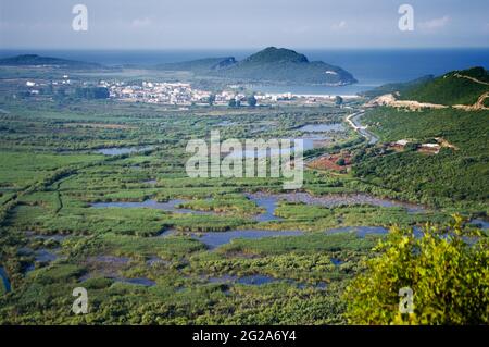 Vue aérienne des zones humides dans le territoire de Parga, Grèce Banque D'Images