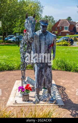 War Horse Memorial à Abbey Park, Pershore, Worcestershire, Angleterre. Banque D'Images