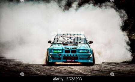 Oschersleben, Allemagne, 31 août 2019: Alexandre Strano conduite d'une BMW E36 M3 Turbo par Strano Autosport pendant la série internationale Drift Kings Banque D'Images