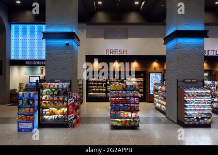 Wawa, 150 S. Independence Mall West, Philadelphie. Emplacement phare d'un magasin de proximité populaire. Banque D'Images