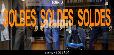 FRANCE, PARIS (75) 3ÈME ARRONDISSEMENT, VENTES DANS LE QUARTIER DU MARAIS Banque D'Images
