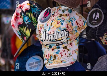 Casquettes de baseball de Munich - MUNICH, ALLEMAGNE - 03 JUIN 2021 Banque D'Images Casquettes de baseball de Munich - MUNICH, ALLEMAGNE - 03 JUIN 2021 Banque D'Images