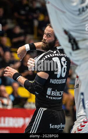 Silkeborg, Danemark. 08 juin 2021. Jesper Noddesbo (18) de Bjerringbro-Silkeborg vu dans le match danois HTH Herreligiaen entre Bjerringbro-Silkeborg et Aalborg Handball à la JYSK Arena de Silkeborg. (Crédit photo: Gonzales photo - Morten Kjaer). Banque D'Images
