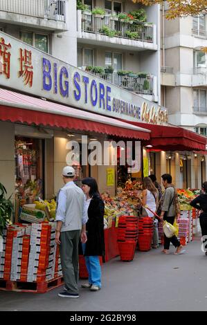 FRANCE. PARIS (75) 13E AR. CHINATOWN. SUPERMARCHÉ PARIS (AVENUE D'IVRY) Banque D'Images