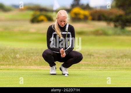 Troon, Royaume-Uni. 10 juin 2021. JOHANNA LEA LUOVIKSDOTTIR d'Islande jouant aux Barassie Links, Troon pendant la compétition de match de la R et UN Championnat amateur sponsorisé de Womens crédit: Findlay/Alay Live News Banque D'Images