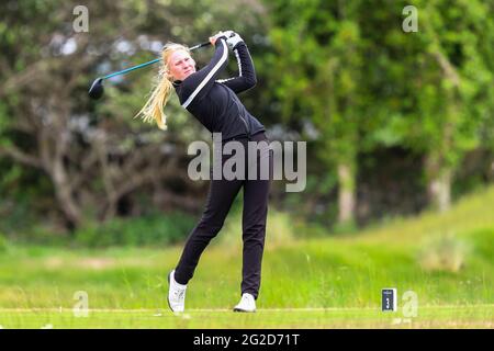 Troon, Royaume-Uni. 10 juin 2021. JOHANNA LEA LUOVIKSDOTTIR d'Islande jouant aux Barassie Links, Troon pendant la compétition de match de la R et UN Championnat amateur sponsorisé de Womens crédit: Findlay/Alay Live News Banque D'Images