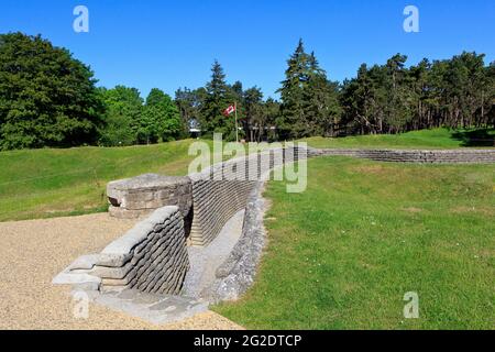 Tranchées et cratères de la première Guerre mondiale au Monument commémoratif du Canada à Vimy et au Parc du champ de bataille de Givenchy-en-Gohelle (pas-de-Calais), en France Banque D'Images