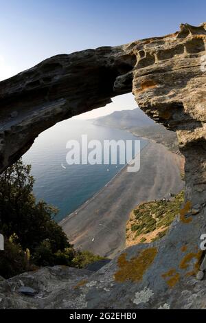 FRANCE. CORSE-DU-NORD (2B) CAP CORSE. PLAGE DE NONZA Banque D'Images