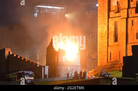 L'ensemble est mis au feu dans le cadre du tournage du nouveau film Indian Jones 5 avec Harrison Ford en vedette pendant la nuit. Date de la photo: Vendredi 11 juin 2021. Banque D'Images