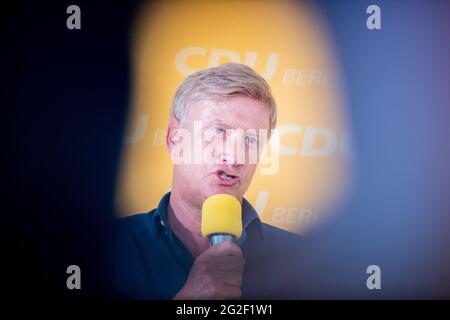 Berlin, Allemagne. 11 juin 2021. OLE von Beust, Président du Conseil consultatif de Berlin de la Commission du programme CDU, prend la parole lors de la présentation du projet de programme gouvernemental de la CDU Berlin lors d'une conférence de presse numérique. Credit: Christoph Soeder/dpa/Alay Live News Banque D'Images