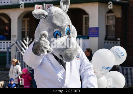 Toronto 2016 Lions Club Plages Easter Parade célèbre son 50e anniversaire dans la rue Queen Est pendant le dimanche de Pâques Banque D'Images