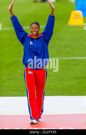 Omara Duran de Cuba remporte deux médailles d'or lors de la deuxième journée d'athlétisme aux Jeux parapanaméricains de Toronto. Elle gagne dans la Women's 100m T12 et dans les Femmes" Banque D'Images