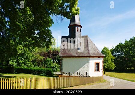 Europe, Allemagne, Hesse, arrière-pays, parc naturel Lahn-Dill-Bergland, Gladenbach, chapelle des loups à Friebertshausen Banque D'Images