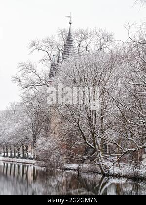 L'hiver à la douve extérieure de la ville avec tour à cinq doigts, Banque D'Images