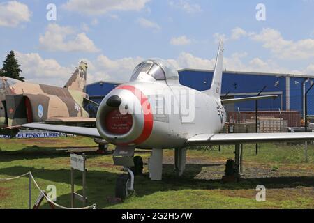 North American F-86A Sabre (1950), Midland Air Museum, aéroport de Coventry, Baginton, Warwickshire, Angleterre, Grande-Bretagne, Royaume-Uni, Europe Banque D'Images