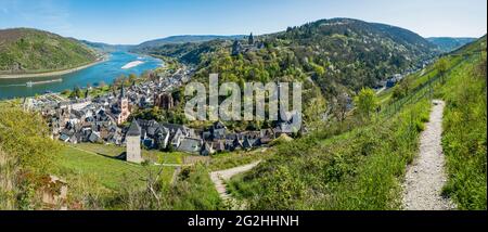 'Ancienne maison', Bacharach, château, sentier du château, maison de Sickingen, Auberge de jeunesse, église, tour du marché, Rhin moyen, coin, Vallée du Rhin moyen supérieur, tour de poste, Rhin, expédition, été, St. Peter, tours de ville, Stahleck, Steeg, vallée de Steeger, Patrimoine mondial, site du patrimoine mondial, Chapelle Werner Banque D'Images
