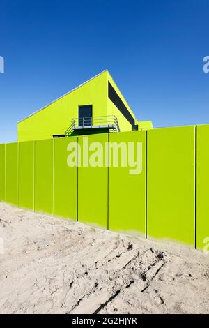 Oberhausen, région de la Ruhr, Rhénanie-du-Nord-Westphalie, Allemagne - conversion d'Emscher, nouvelle construction de l'égout d'Emscher, ici la nouvelle station de pompage d'Oberhausen, la conversion écologique du système d'Emscher consiste en la construction d'un système central de traitement des eaux usées dans la région de la Ruhr, La construction des égouts et la renaturation de l'Emscher et de ses affluents . Banque D'Images