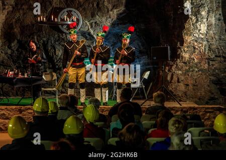 Mettenschicht - Erzgebirge ensemble Aue dans la traditionnelle Erzgebirge Miner habitude Banque D'Images